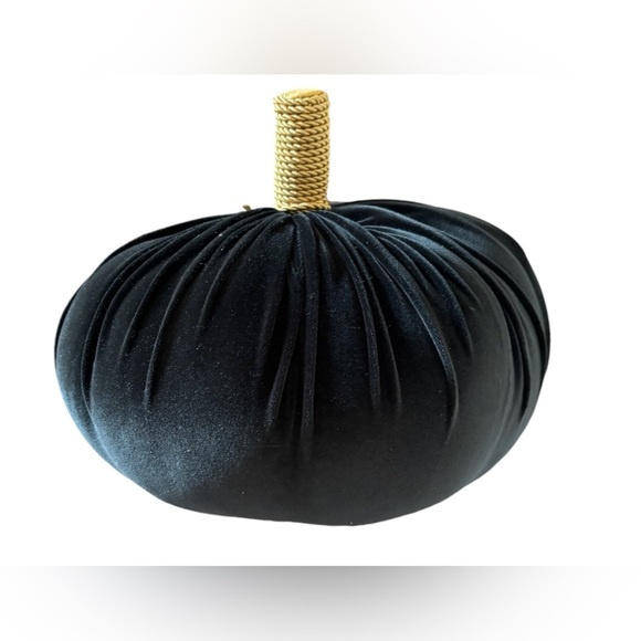 NWT threshold black velvet pumpkin pillow - Picture 1 of 5